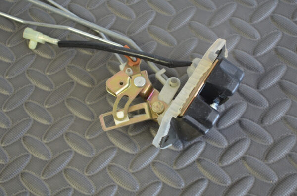 Fechadura Porta-Bagagens - Image 2