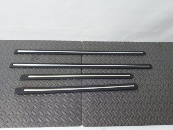 Conjunto de Frisos Laterais